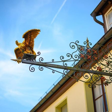 Gasthof Adler Weinstadt Bagian luar foto
